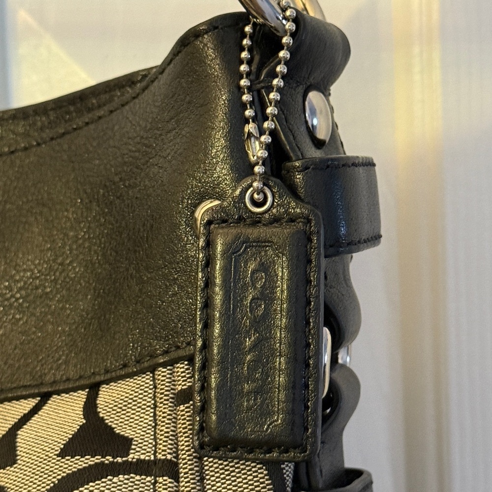 Coach Signature Hobo Blk/Tan Shoulder Bag. Teal Blue Interior! 12.5”Hx15”Wx5”D! - Picture 3 of 16